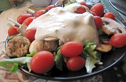 00aBetterRoquefortDressing the right dressing helps to make the salad!
